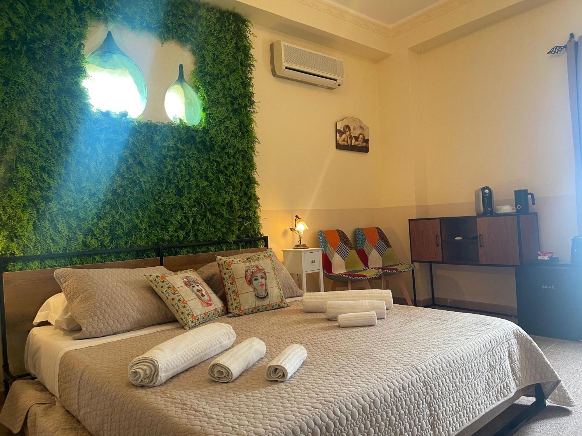 Bed And Relax-Il Maniero Bed & Breakfast Calatabiano Ngoại thất bức ảnh