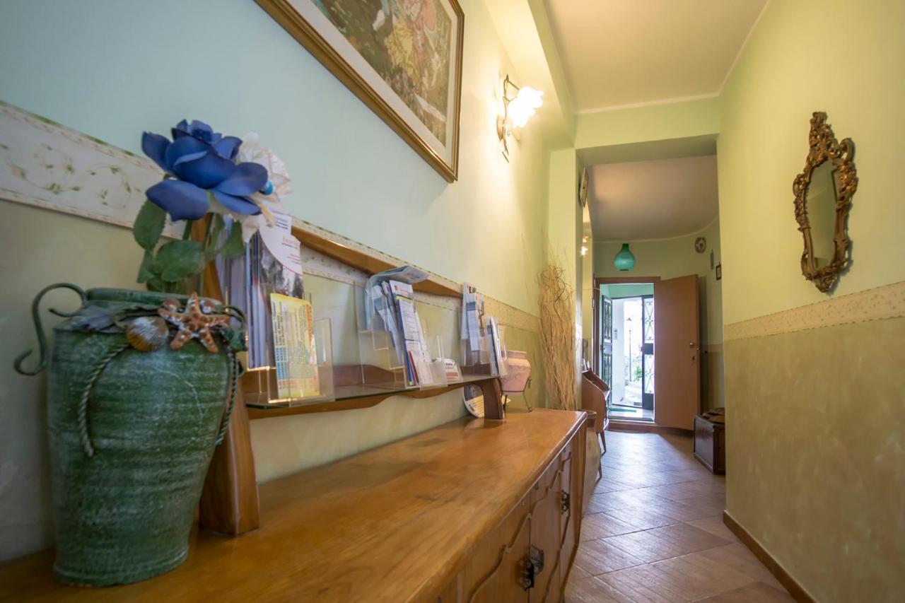 Bed And Relax-Il Maniero Bed & Breakfast Calatabiano Ngoại thất bức ảnh